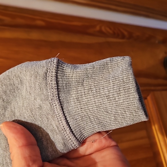 New gray zip up hoodie - Picture 4 of 7